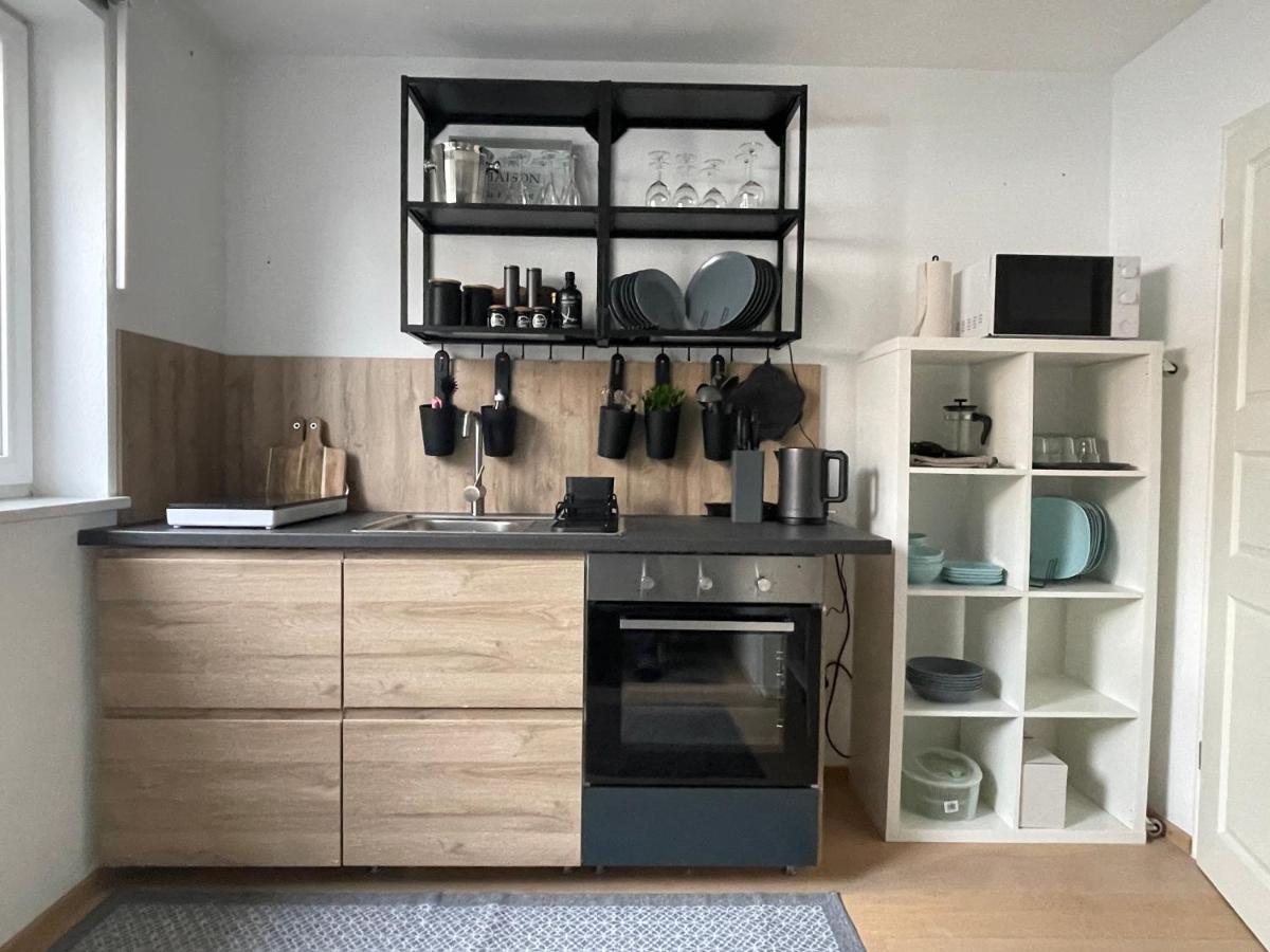 אירשנברג Appartment 53Qm Im Architektenhaus - 2 Schlafzimmer Mit Kueche Und Bad, Nur 2Min Von A8 - Ruhig Und Modern מראה חיצוני תמונה