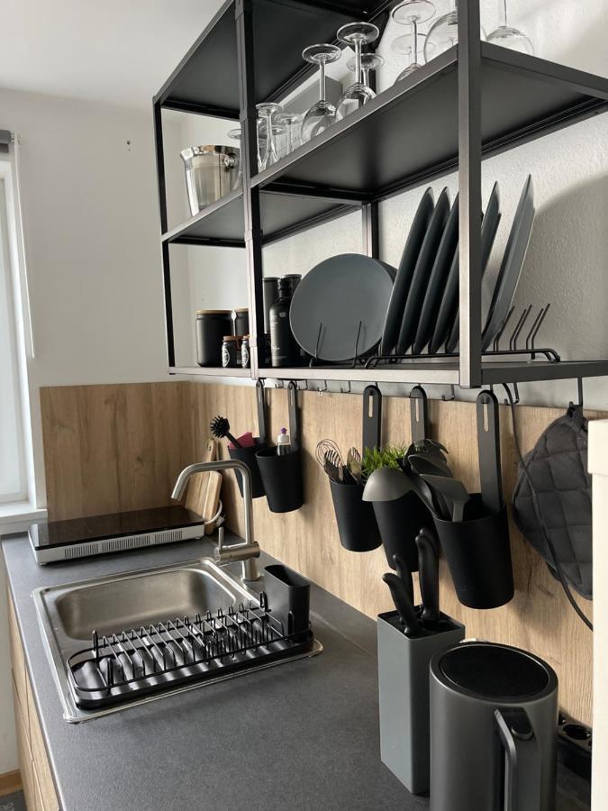 אירשנברג Appartment 53Qm Im Architektenhaus - 2 Schlafzimmer Mit Kueche Und Bad, Nur 2Min Von A8 - Ruhig Und Modern מראה חיצוני תמונה